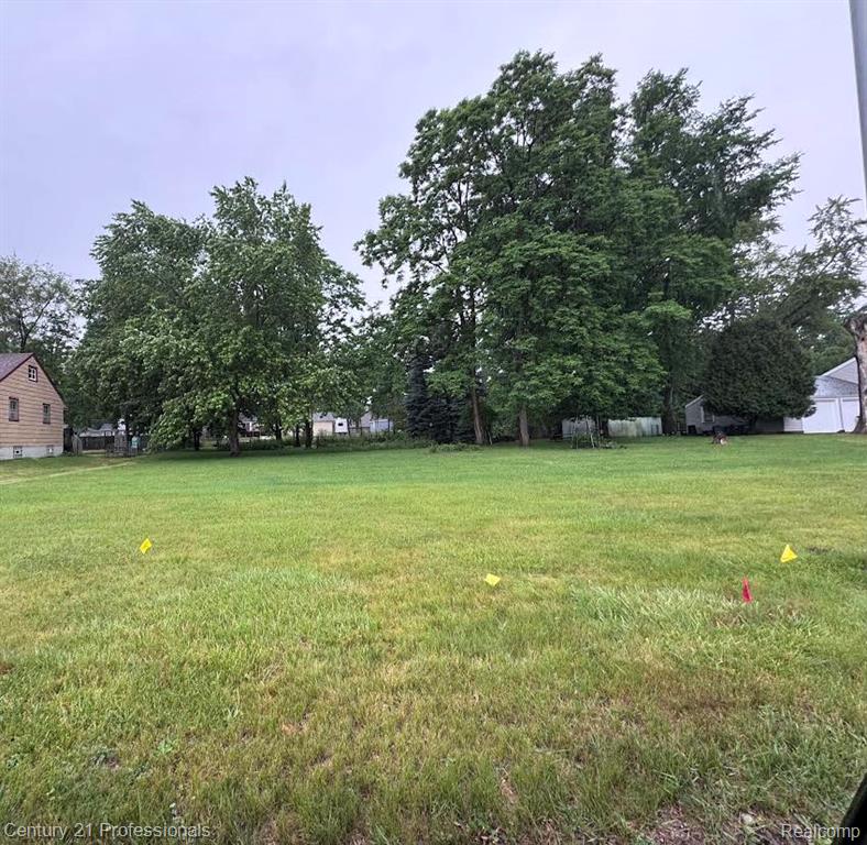VACANT NEWBURGH RD NEWBURGH Road, Westland, MI — front exterior