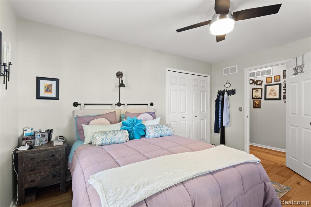 1686 CHRISTOPHER Drive, Canton, MI 48188 — Photo 9