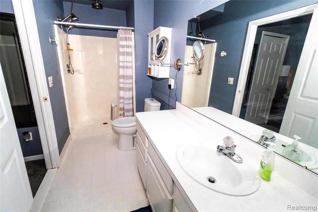 8314 Mill Pointe Court, Goodrich Vlg, MI — Photo 27