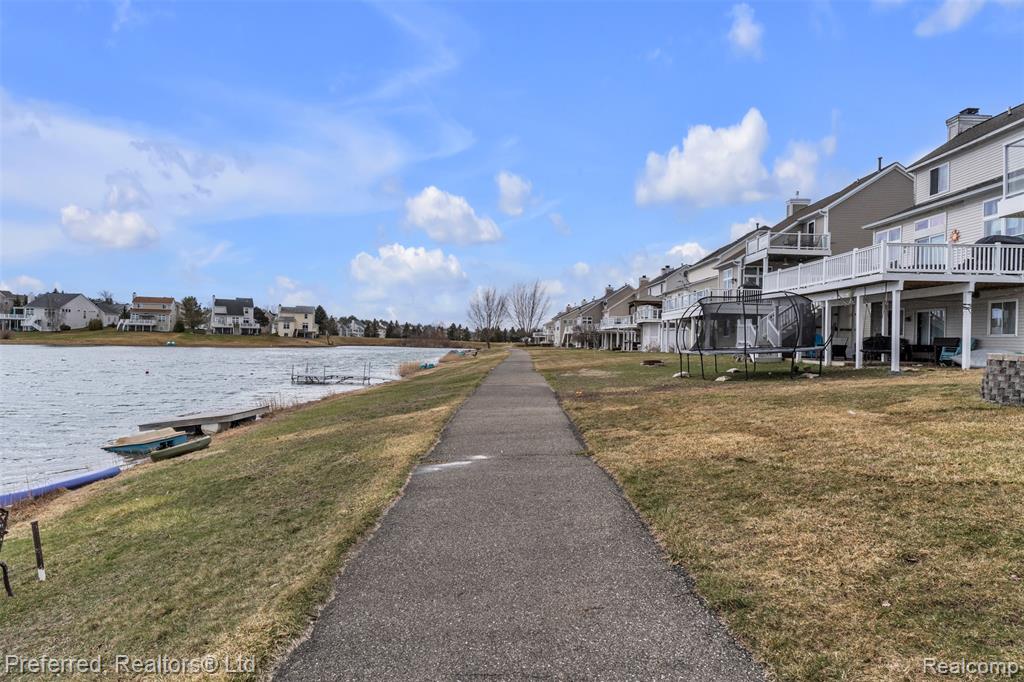 985 Watersedge Court, Oxford, MI 48371 — Photo 67