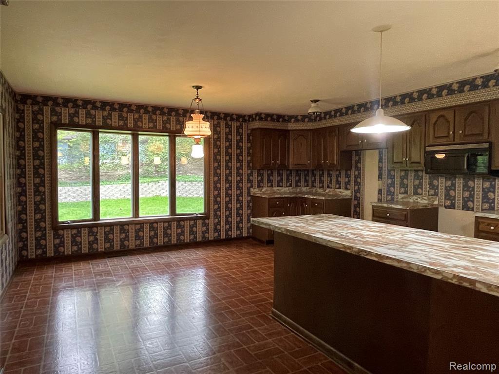 46151 Bloomcrest Drive, Northville, MI 48167 — Photo 10