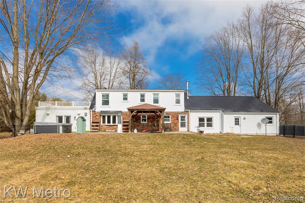8665 Meskill Road, Columbus, MI — Photo 45