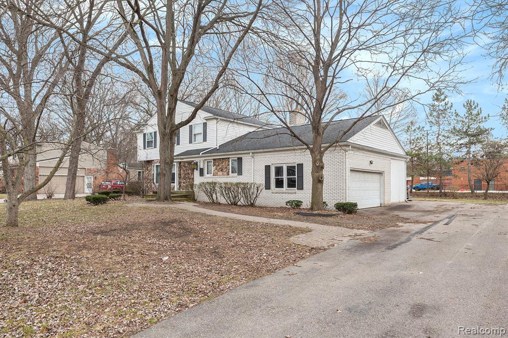 53568 WOLF Drive, Macomb, MI 48316 — Photo 9
