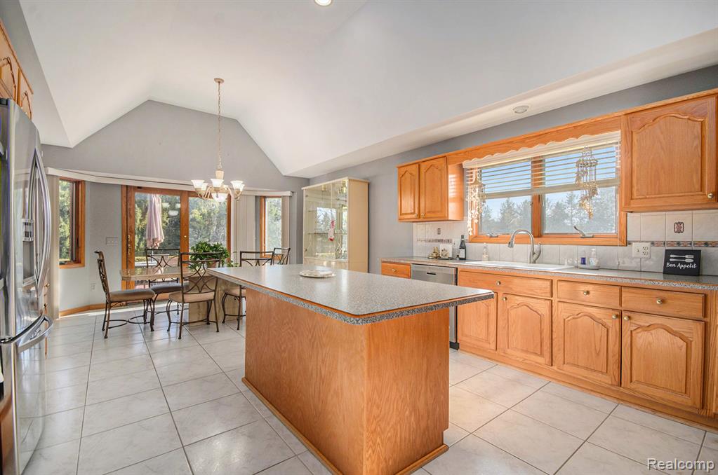 62704 Schoenherr Road, Washington, MI — Photo 11