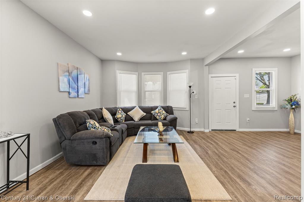 4702 Field Street, Detroit, MI 48214 — Photo 6