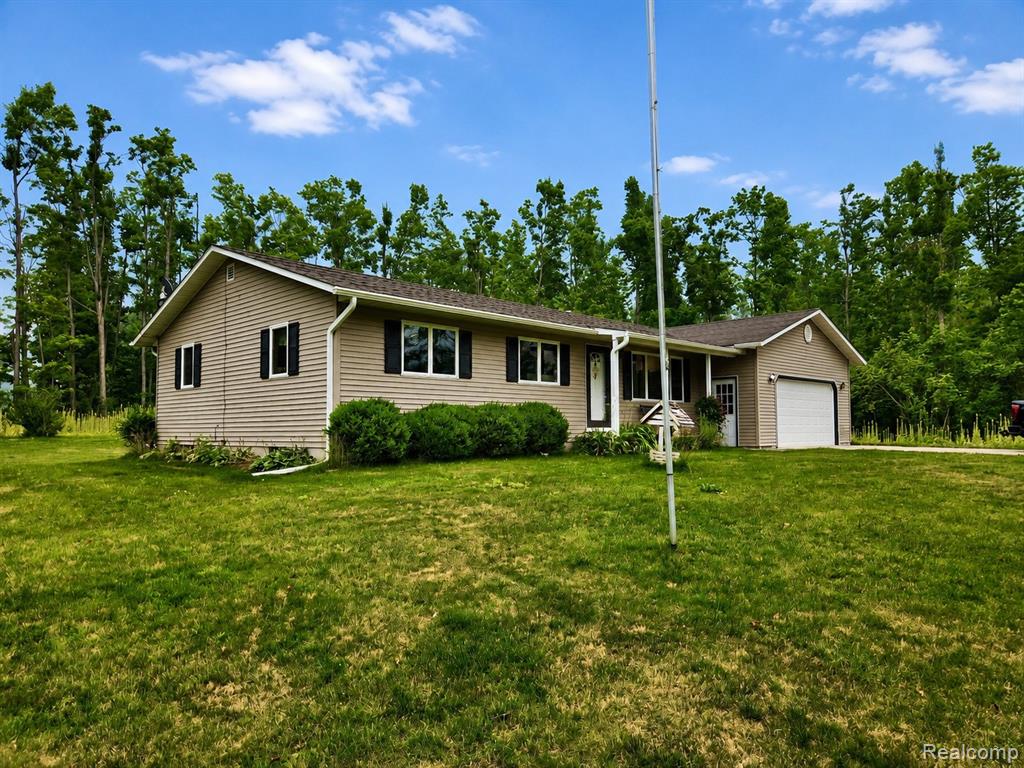 11183 Wolf Road, Johannesburg, MI 49751 — Photo 3
