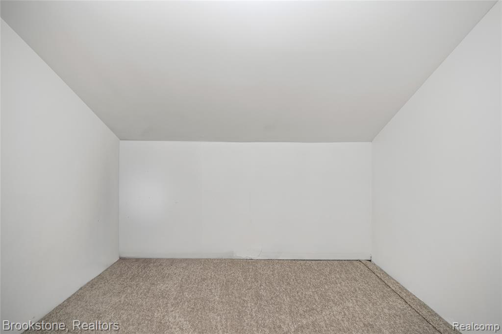 4888 Maxwell Street, Detroit, MI 48214 — Photo 31