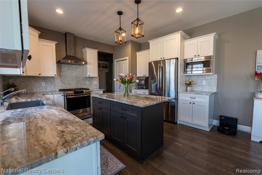 70376 Hillside Court, Romeo, MI 48065 — Photo 8