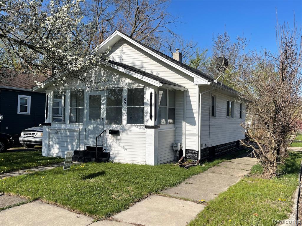 97 N ROSELAWN Street, Pontiac, MI 48342 — front exterior