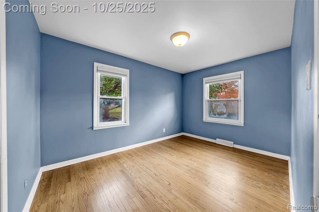 4073 Silver Birch Drive, Waterford, MI 48329 — Photo 7