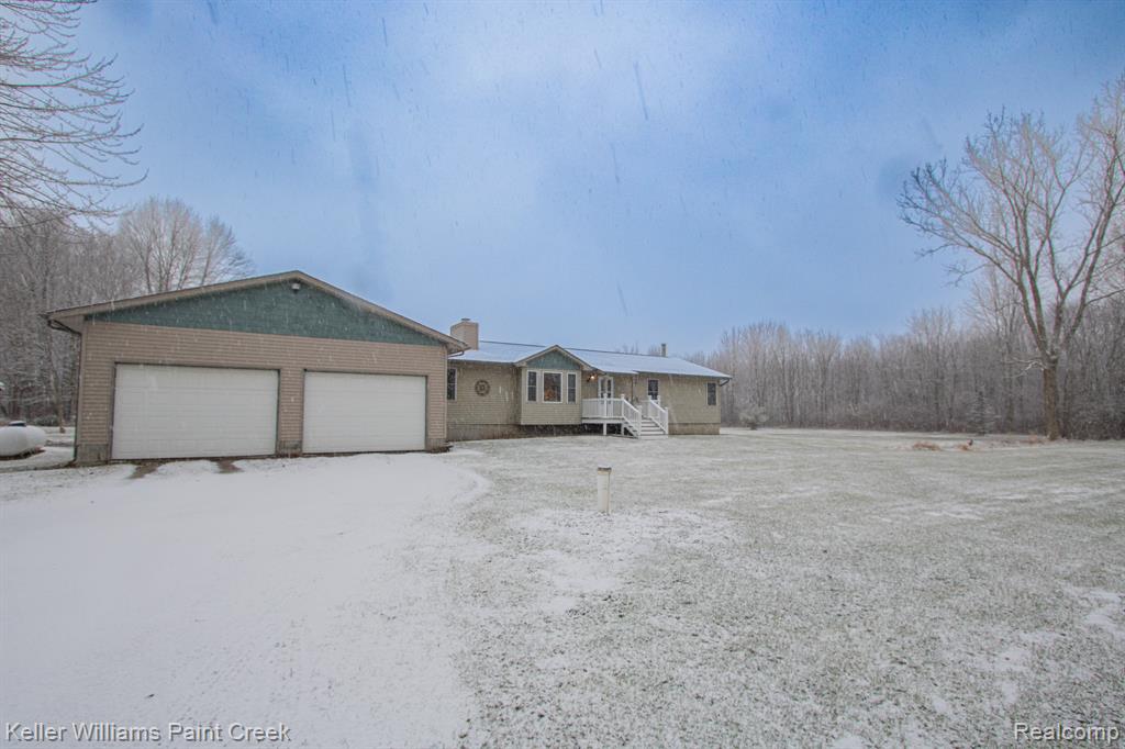 6465 Kelly Road, Yale, MI 48097 — Photo 2