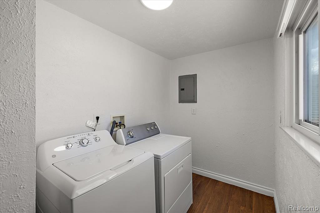 4110 Phillips Avenue, Berkley, MI 48072 — Photo 27