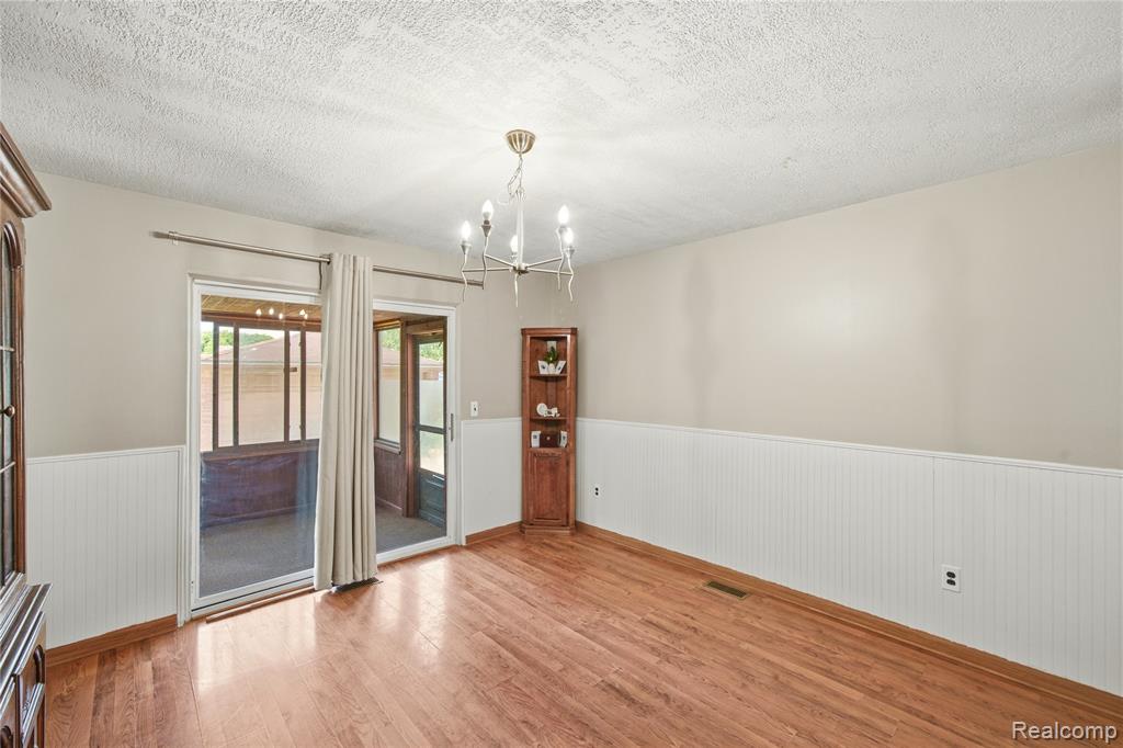 32138 Glaser Road, Rockwood, MI — Photo 13
