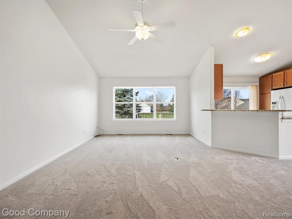 1051 PADDOCK Lane, South Lyon, MI 48178 — Photo 8