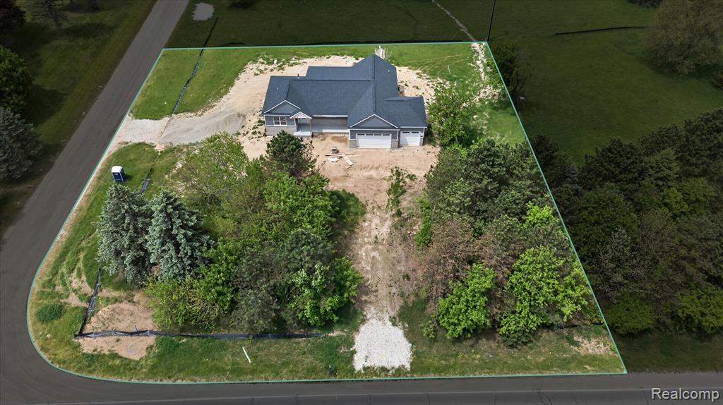3297 Oak Grove Road, Howell, MI 48855 — Photo 36