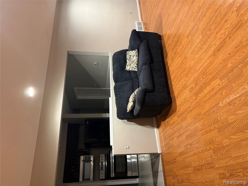 15337 Veronica Avenue, Eastpointe, MI 48021 — Photo 21
