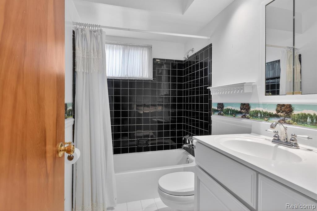 848 7th Street, Wyandotte, MI 48192 — Photo 19