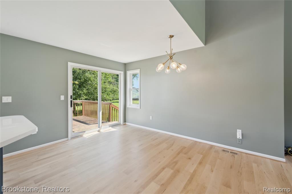857 Quatro Lane, Addison, MI 48367 — Photo 14