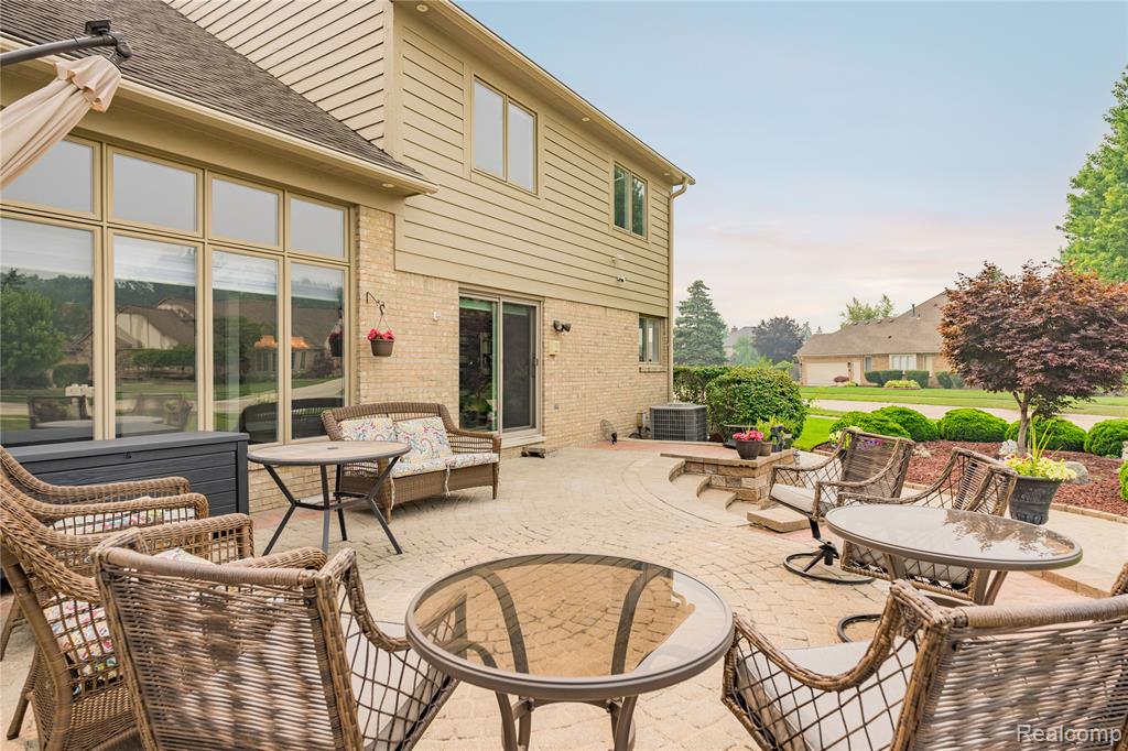 43352 Chardonnay Drive, Sterling Heights, MI 48314 — Photo 77