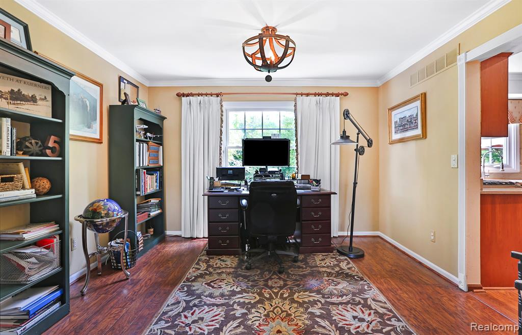 41001 RAYBURN Drive, Northville, MI 48168 — Photo 9