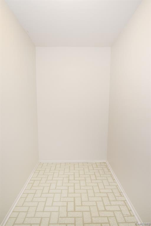 30475 W 14 Mile Rd, 74, Farmington, MI 48334 — Photo 27