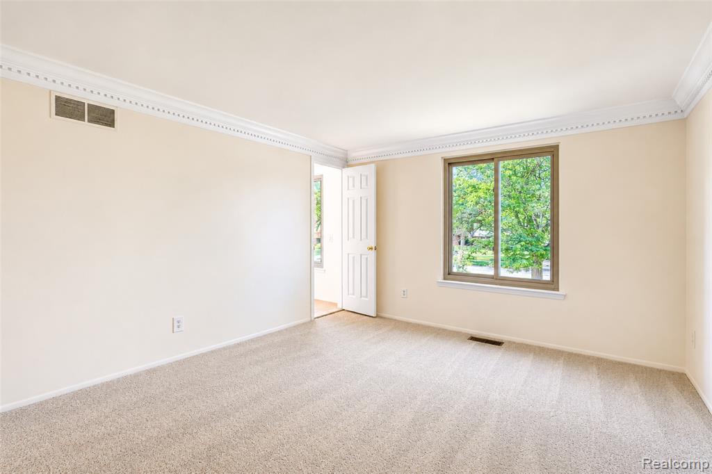 45429 Brunswick Drive, Canton, MI 48187 — Photo 32