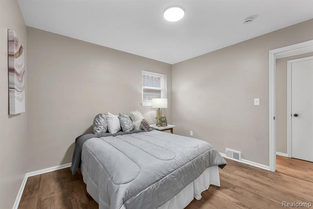 6159 N Highland Street, Dearborn Heights, MI 48127 — Photo 29