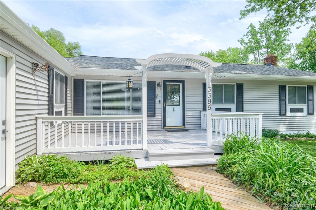 3395 Sandy Shore Drive, Metamora, MI 48455 — Photo 3