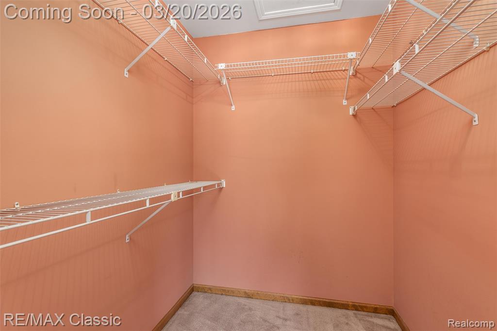 45105 Dunbarton Drive, Novi, MI — Photo 19