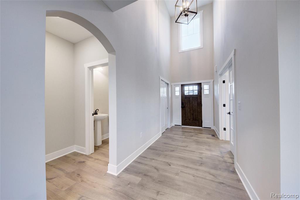 626 ROUND ROCK, Howell, MI 48843 — Photo 4