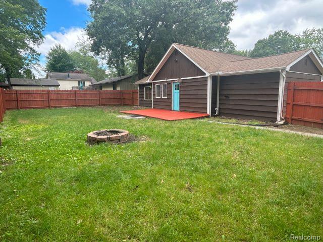 9151 CHAUMONT Drive, Commerce Twp, MI 48382 — Photo 14
