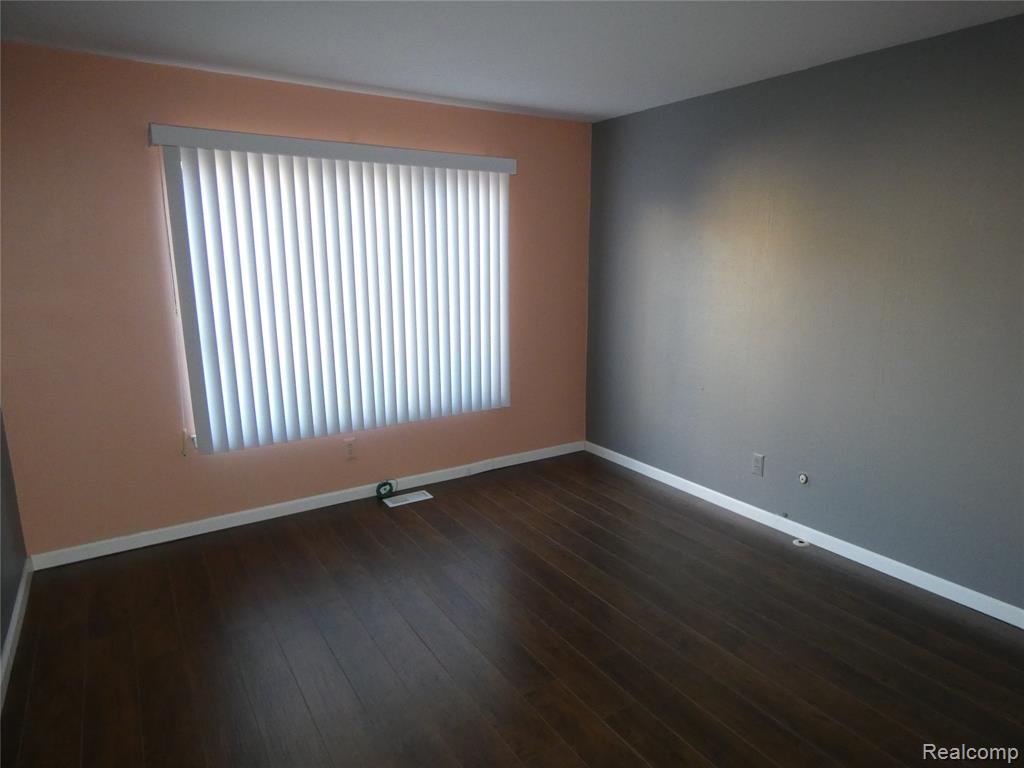 7122 Pebble Park Drive, West Bloomfield, MI — Photo 22