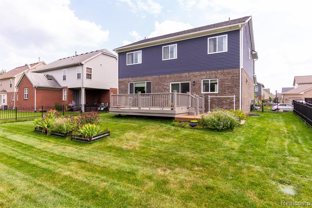 5325 BRADMORE Lane, Warren, MI 48092 — Photo 44