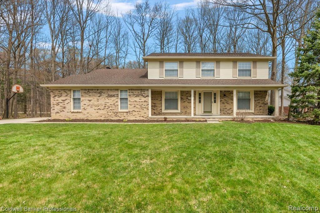 49132 PLUM TREE Drive, Plymouth, MI 48170 — Photo 2