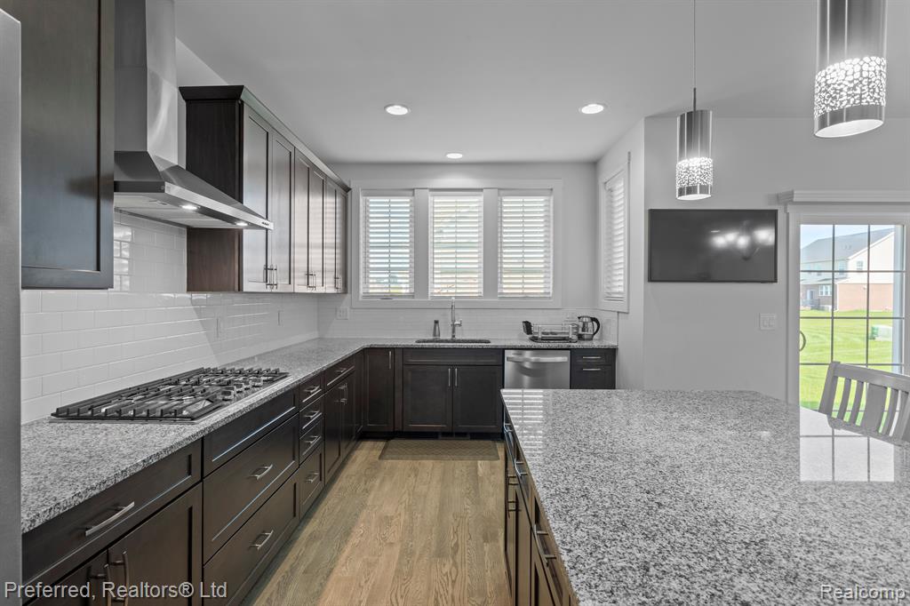 50800 MAYWOOD, Canton, MI 48188 — Photo 27