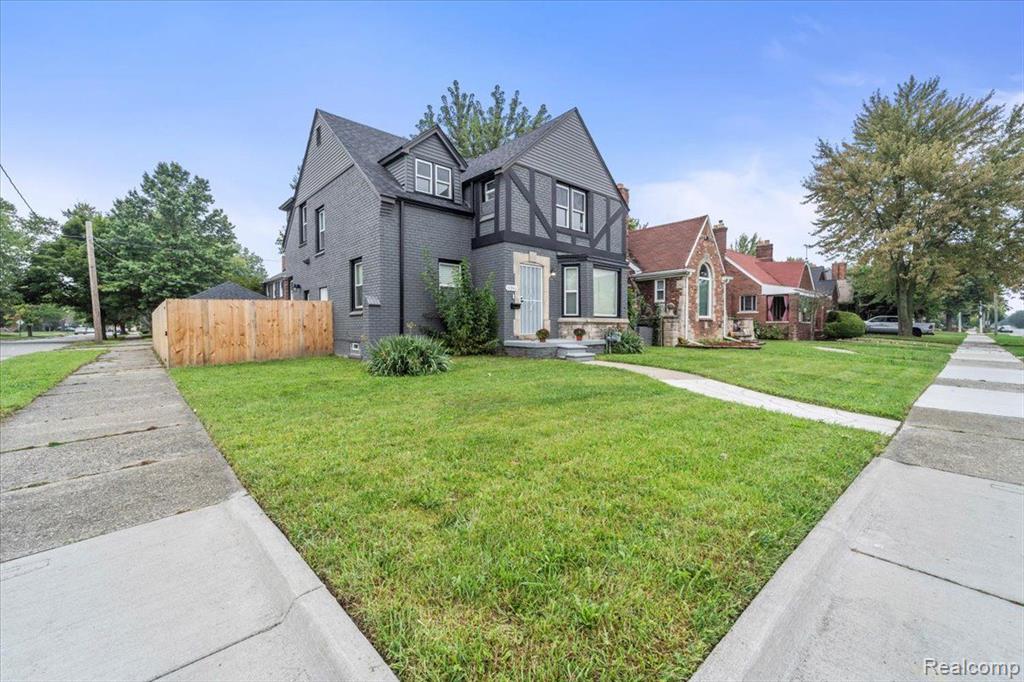 11943 E OUTER Drive, Detroit, MI 48224 — Photo 2
