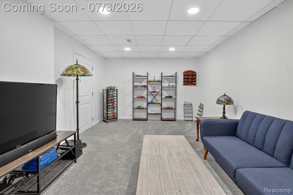 13274 Lake Point Boulevard, Belleville, MI 48111 — Photo 34