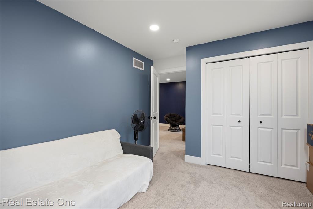 1705 E Meyers Avenue, Hazel Park, MI 48030 — Photo 21