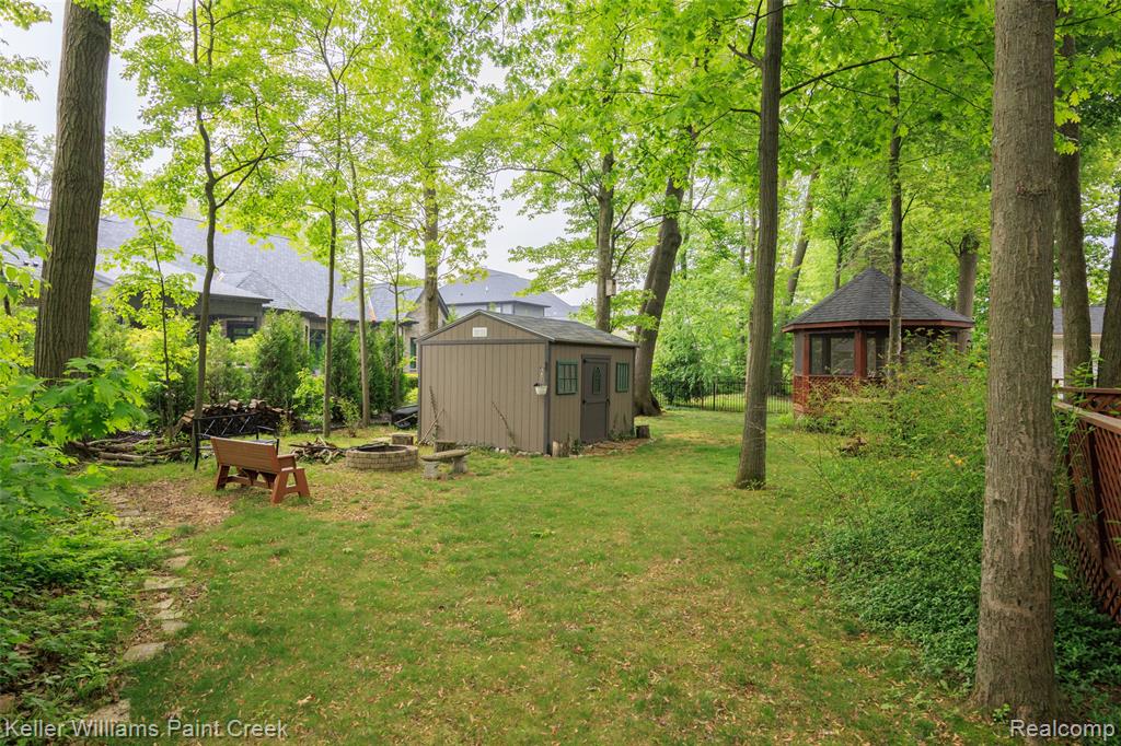 53362 Robinhood Drive, Shelby Twp, MI 48315 — Photo 52