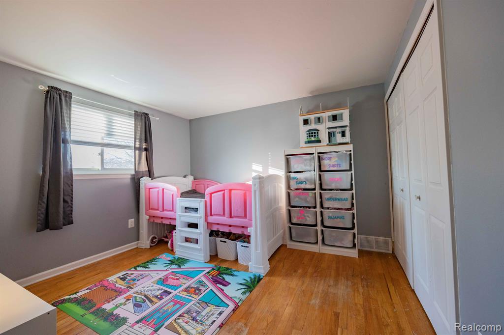 8364 ALTON Street, Canton, MI 48187 — Photo 20