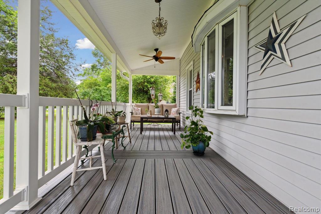 9849 WOODLAND Court, Ypsilanti, MI 48197 — Photo 9