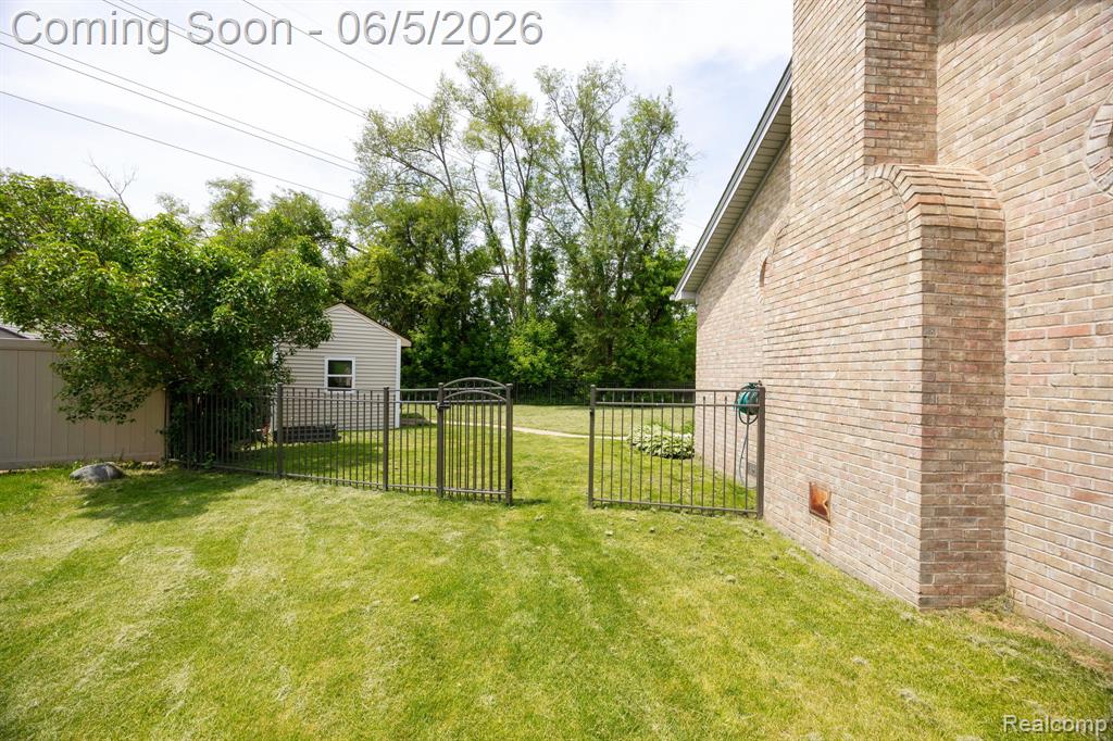 932 River Court, Wyandotte, MI 48192 — Photo 6