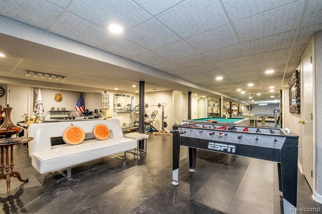 41924 ALDEN Drive, Clinton Twp, MI 48038 — Photo 44