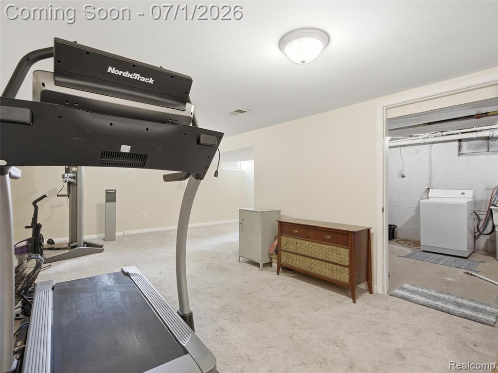 6195 Lake Forest Drive, Grand Blanc, MI 48439 — Photo 30