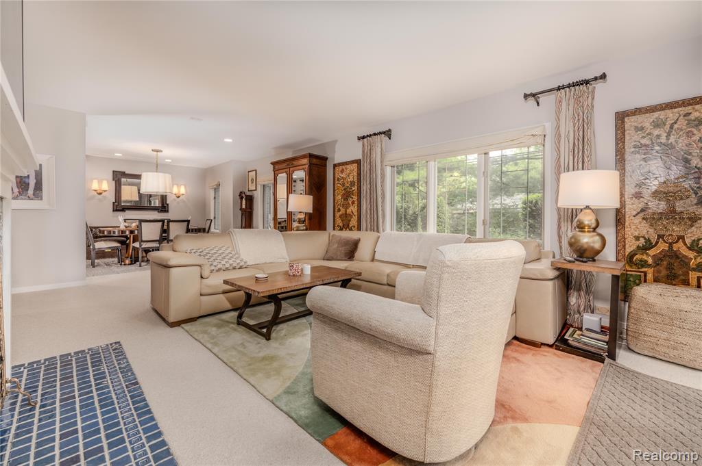 4054 Cranbrook Court, Bloomfield Hills, MI 48301 — Photo 34