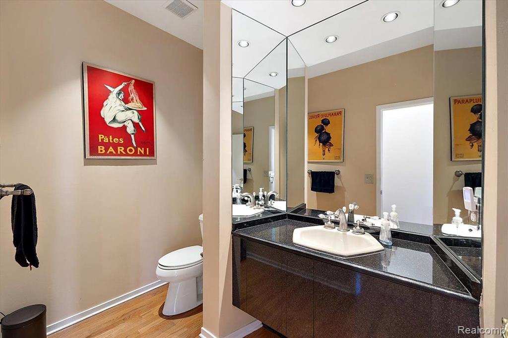 6531 CHELSEA, West Bloomfield, MI — Photo 16