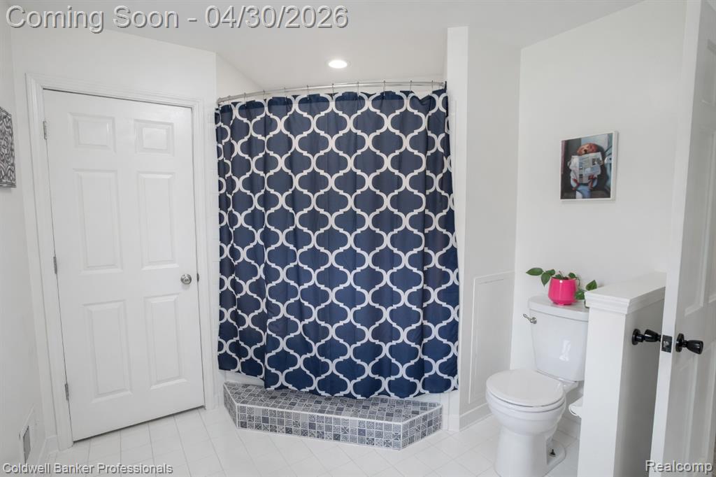 1345 Kings Pointe Road, Grand Blanc, MI 48439 — Photo 60