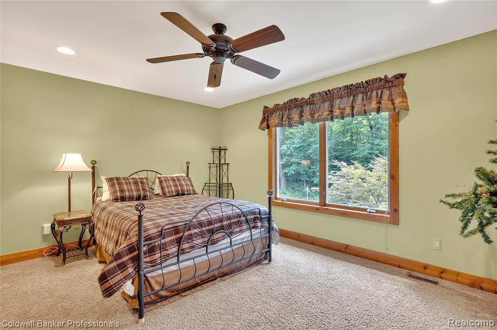 3690 Hickory Rim Drive, Ortonville, MI 48462 — Photo 27