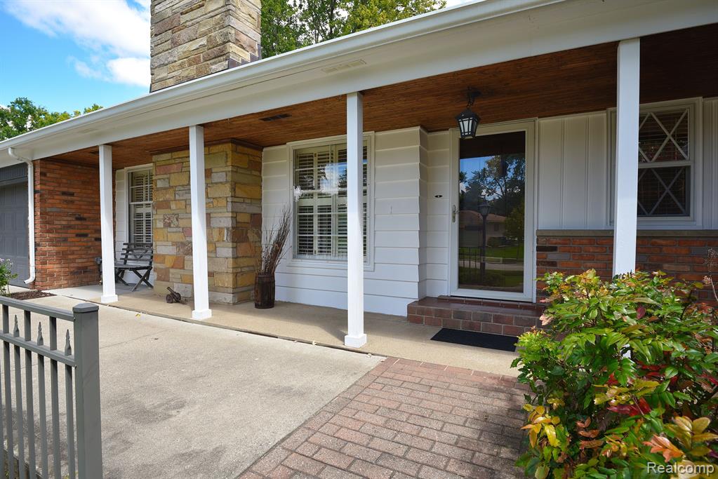 4126 N FULTON Place, Royal Oak, MI 48073 — Photo 26