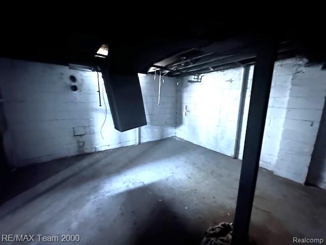 16301 Coram Street, Detroit, MI 48205 — Photo 22